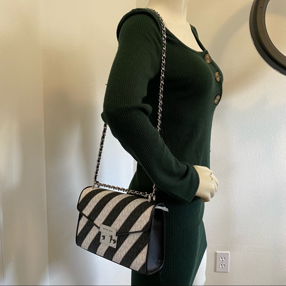 Firm ✨Michael Kors kinsley shoulder crossbody bag - Picture 14 of 15